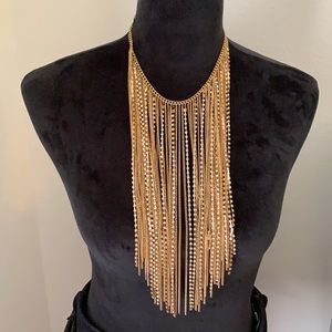 Necklace w/ matching earrings